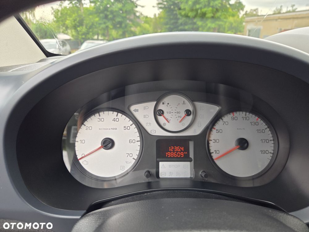 Peugeot Partner 1.6 HDi Trendy - 4