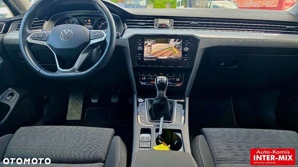 Volkswagen Passat - 30