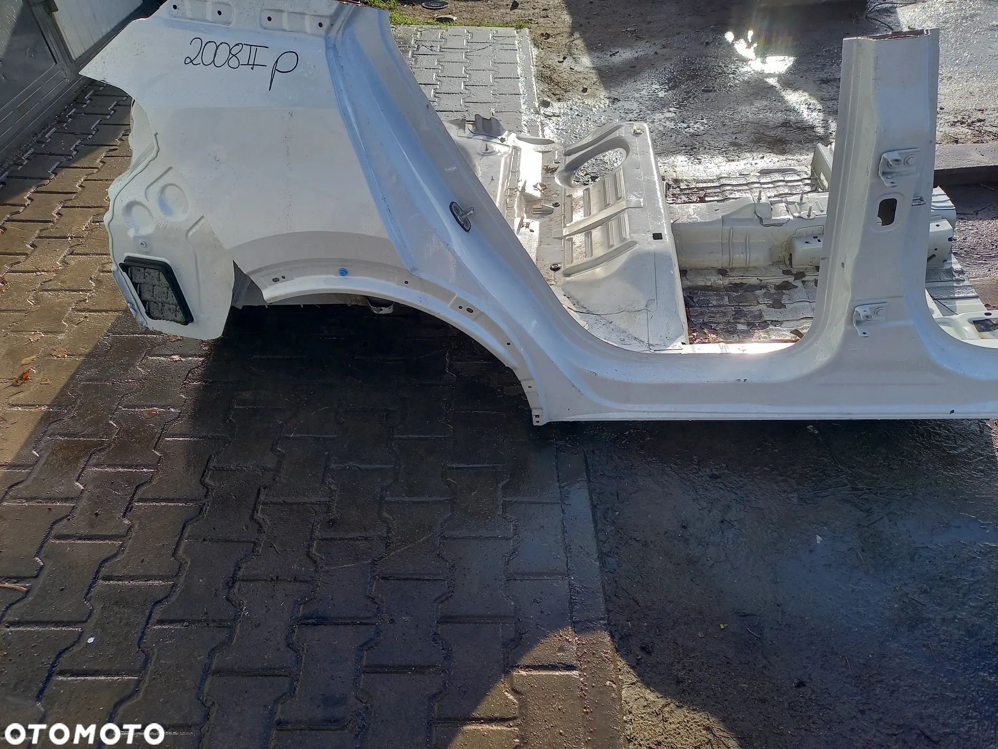 Ćwiartka prawy tył Peugeot 2008 II - 1