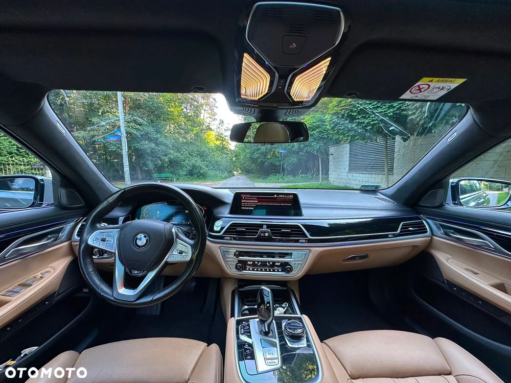 BMW Seria 7 740d xDrive - 15