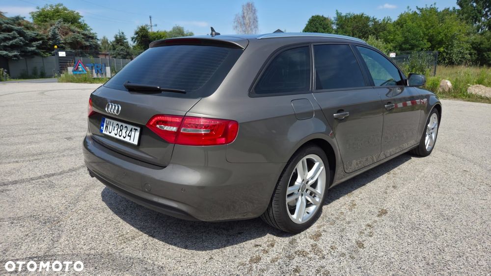Audi A4 Avant - 2
