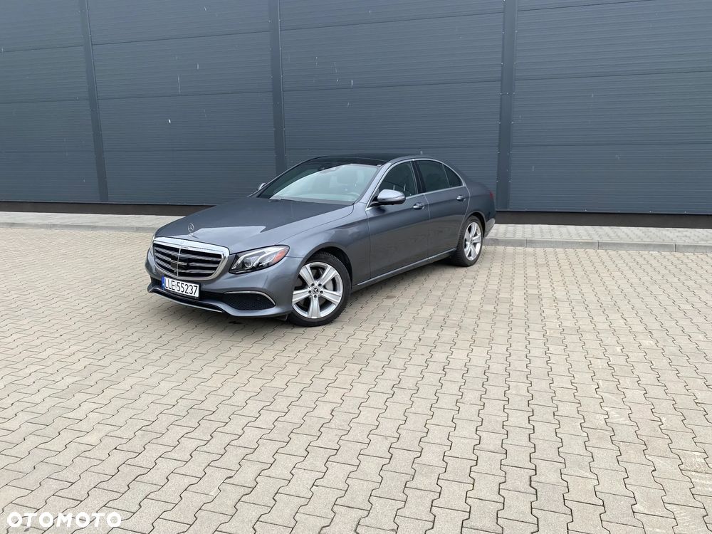 Mercedes-Benz Klasa E 300 9G-TRONIC - 6