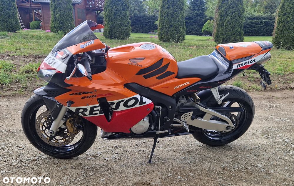 Honda CBR - 6