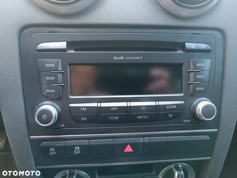 Audi A3 Sportback 1.6 TDI DPF Attraction - 21