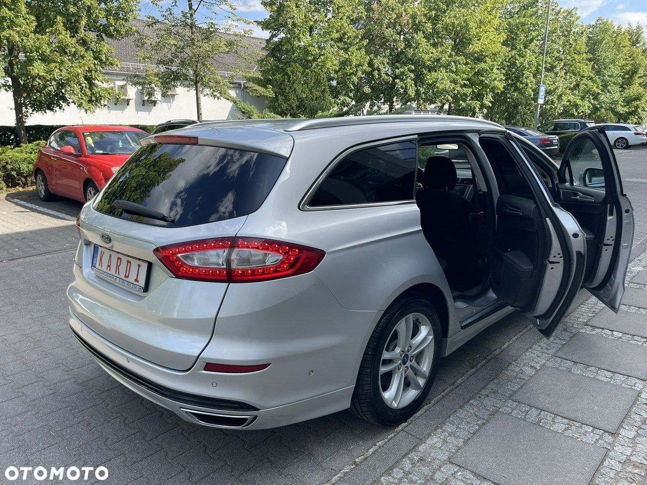 Ford Mondeo - 18