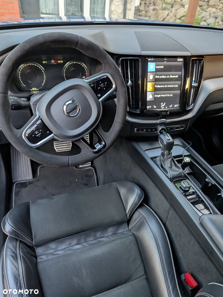 Volvo XC 60 D4 SCR AWD R-Design - 11