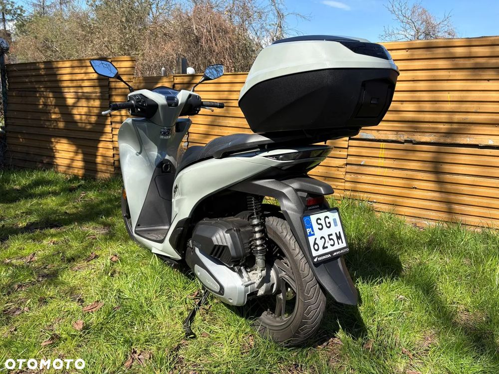 Honda SH - 12