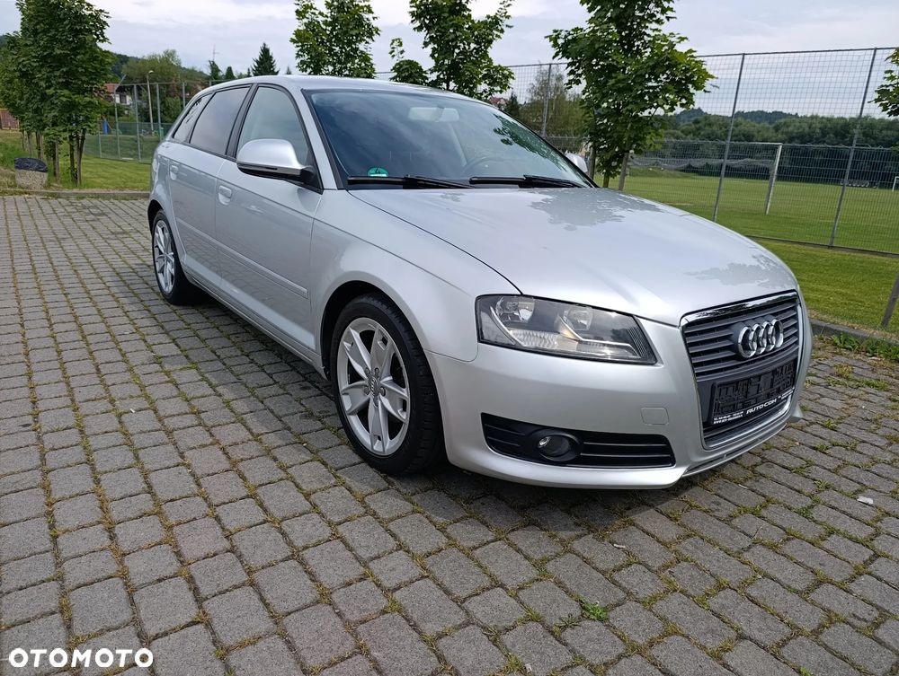 Audi A3 Sportback 2.0 TDI DPF Attraction - 5