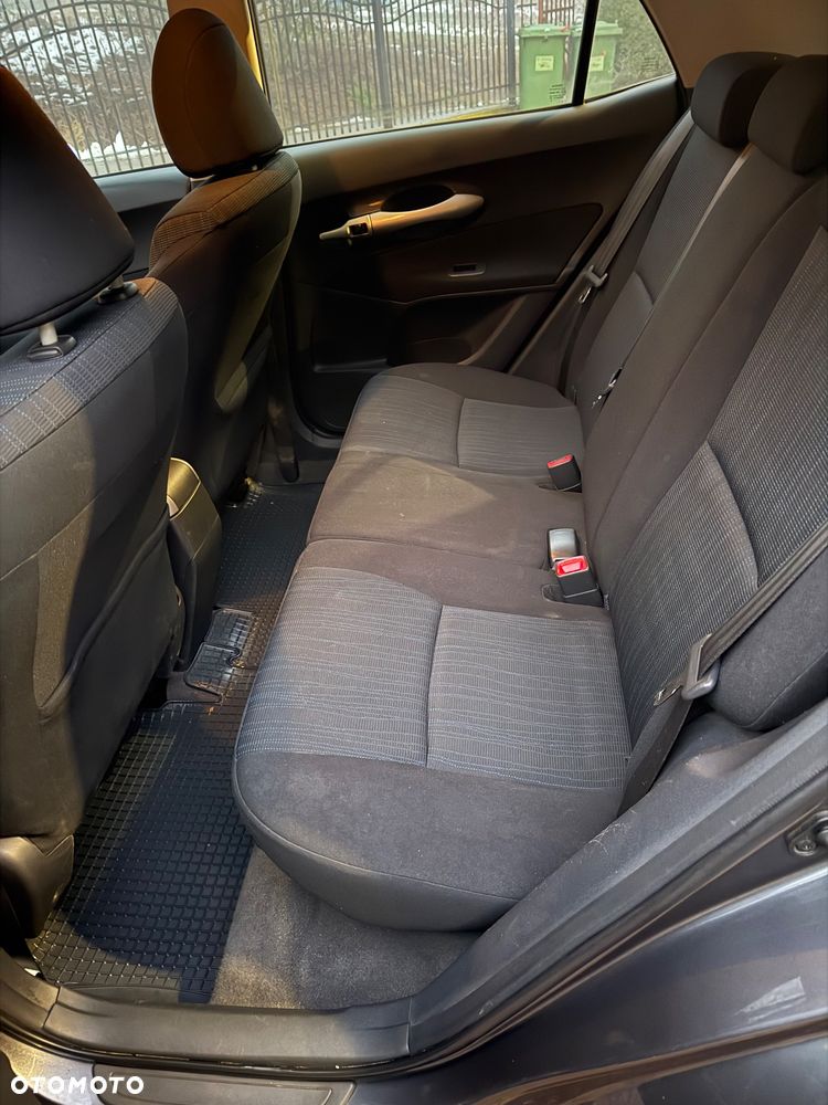 Toyota Auris 1.6 VVT-i Premium - 10