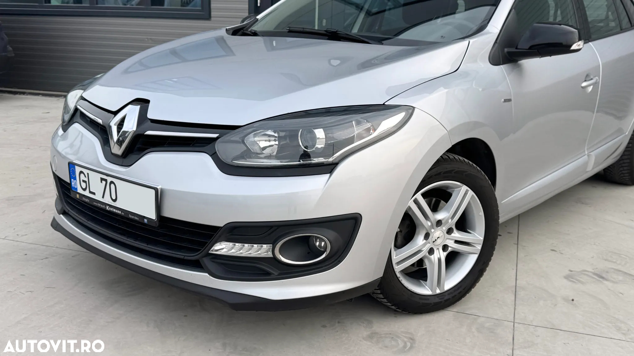 Renault Megane dCi 110 FAP LIMITED - 7