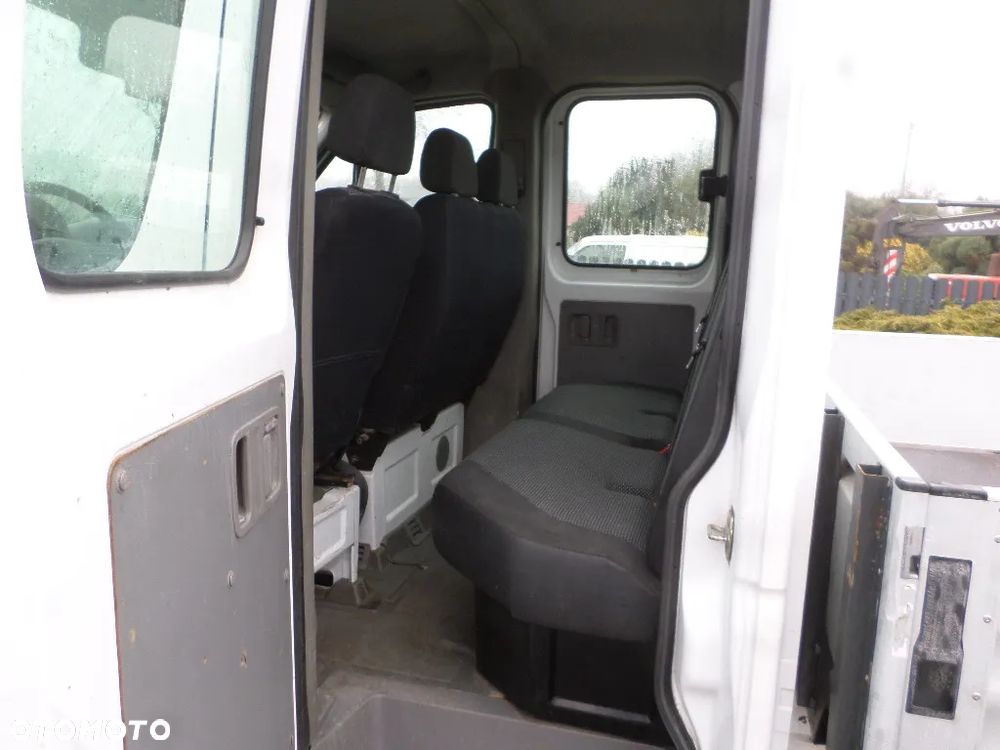 Mercedes-Benz Sprinter - 5