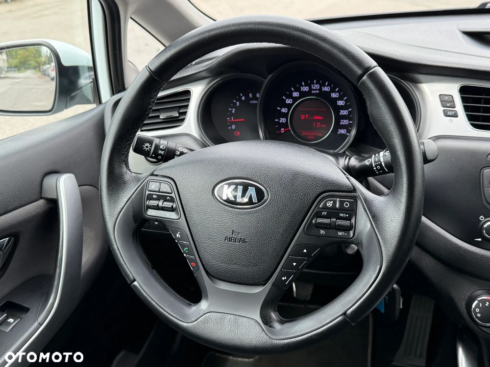 Kia Ceed 1.6 CRDi L - 22