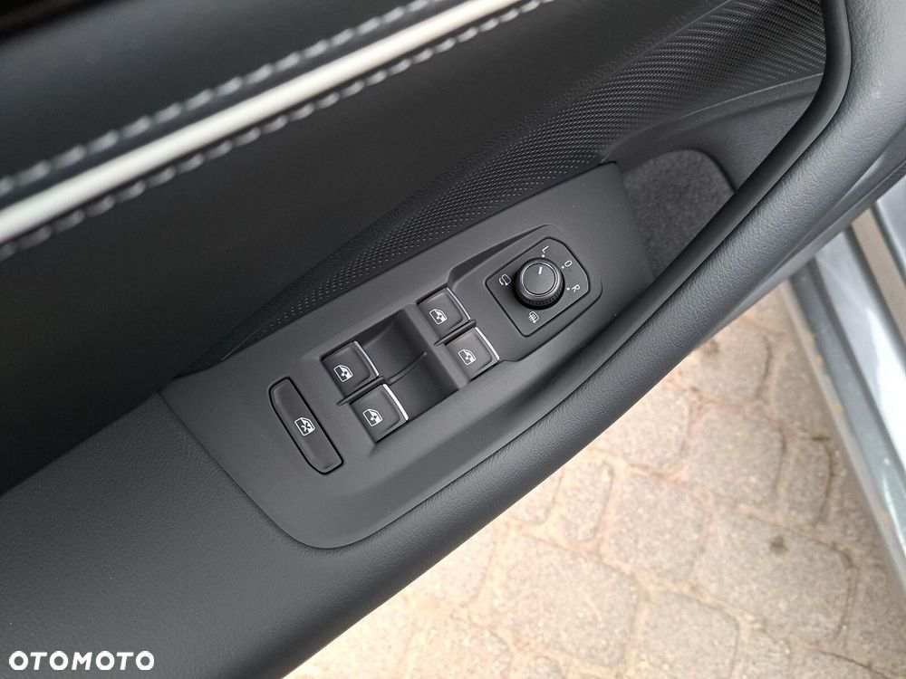 Volkswagen Passat - 15