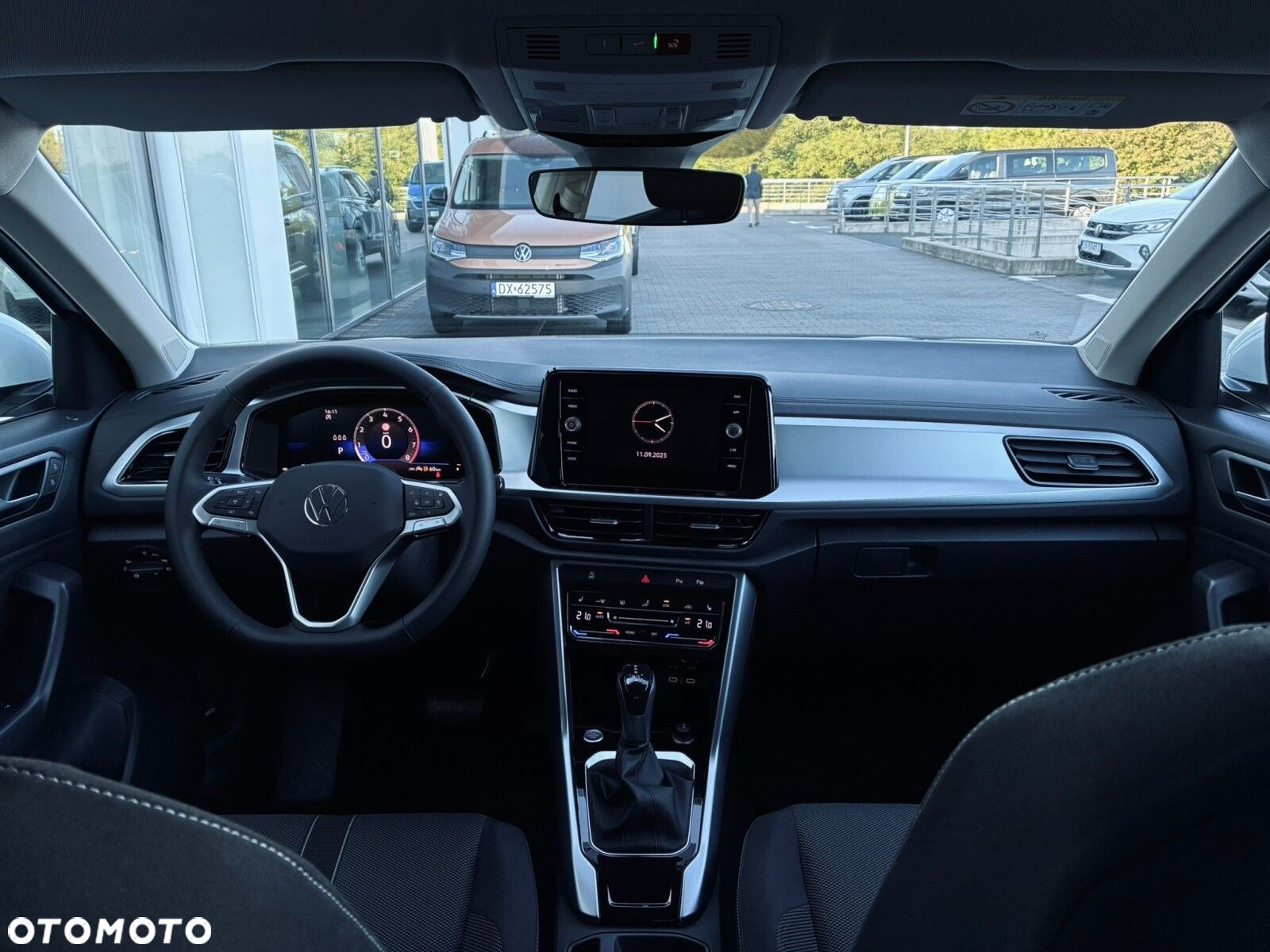 Volkswagen T-Roc - 4