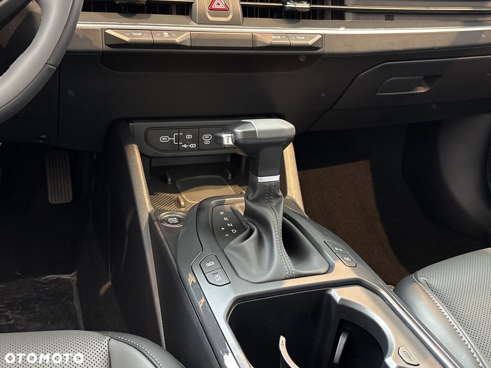 Kia K4 1.6 T-GDI L - 16