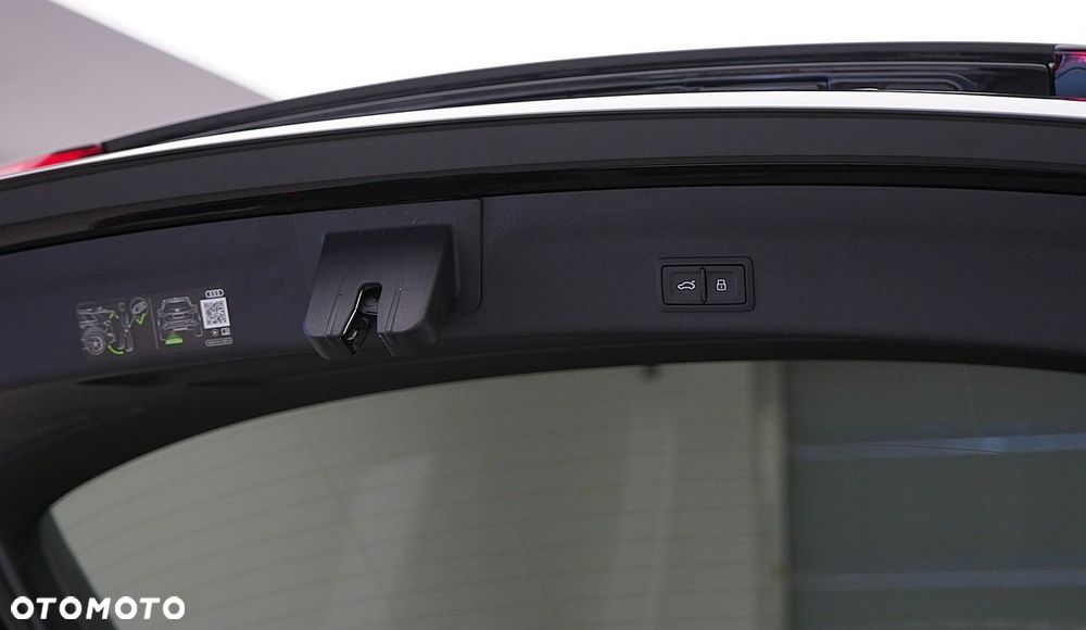 Audi S6 Limousine - 12