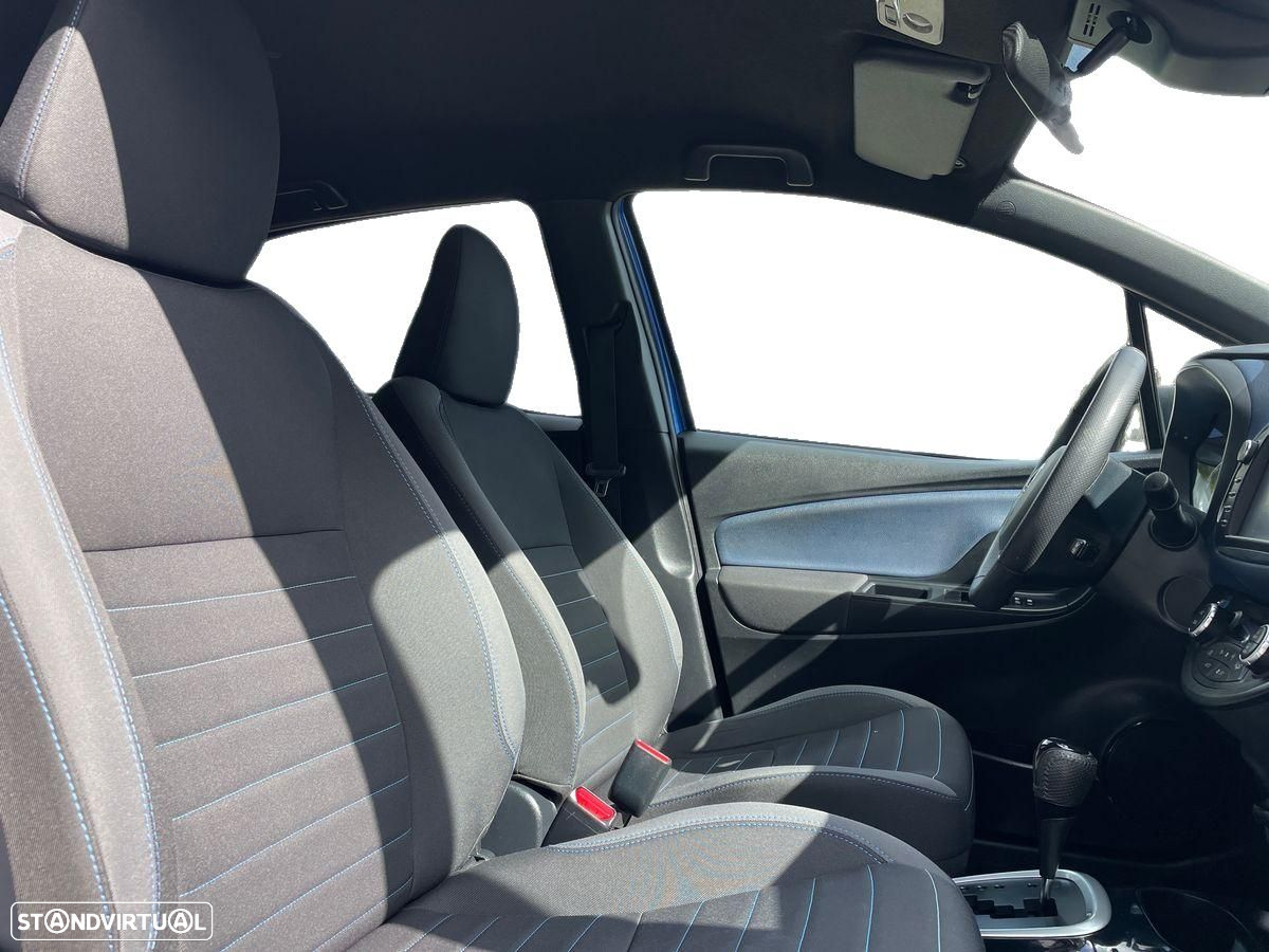 Toyota Yaris - 6