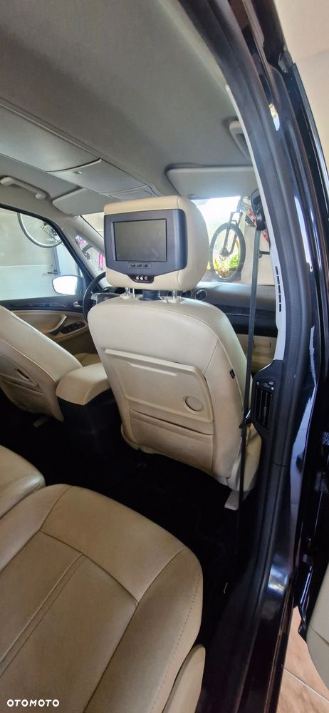 Ford Galaxy 2.0 TDCi Platinium X (Ghia) - 35