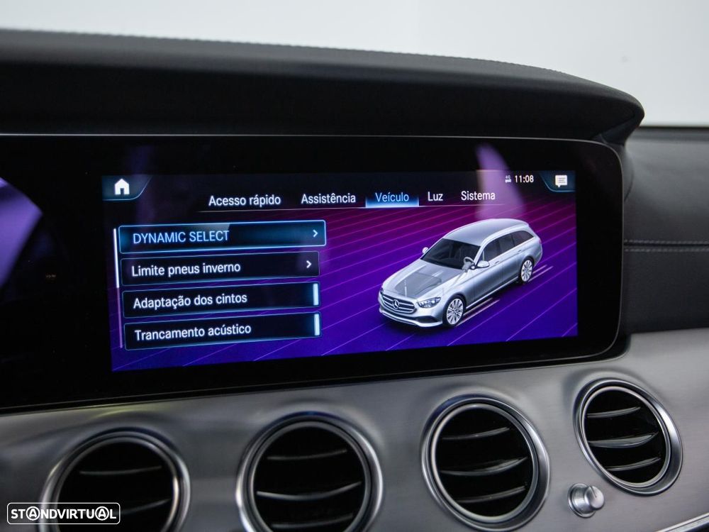 Mercedes-Benz E 220 d AMG 7L - 28