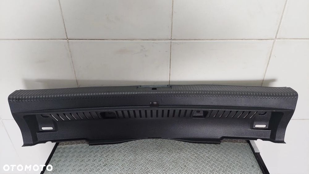 OSŁONA PASA TYŁ BAGAŻNIKA VW GOLF V PLUS R2005 NR 5M0863459 - 1