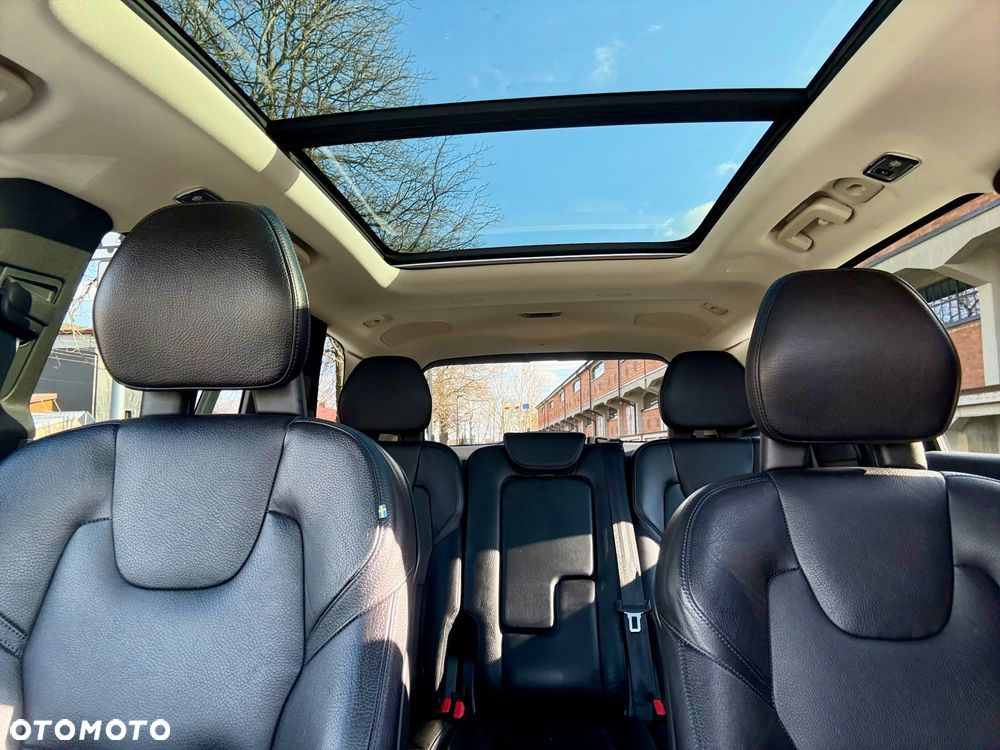 Volvo XC 90 T5 AWD Momentum 7os - 12
