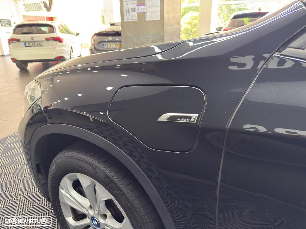 BMW X1 25 e xDrive Line Sport - 15