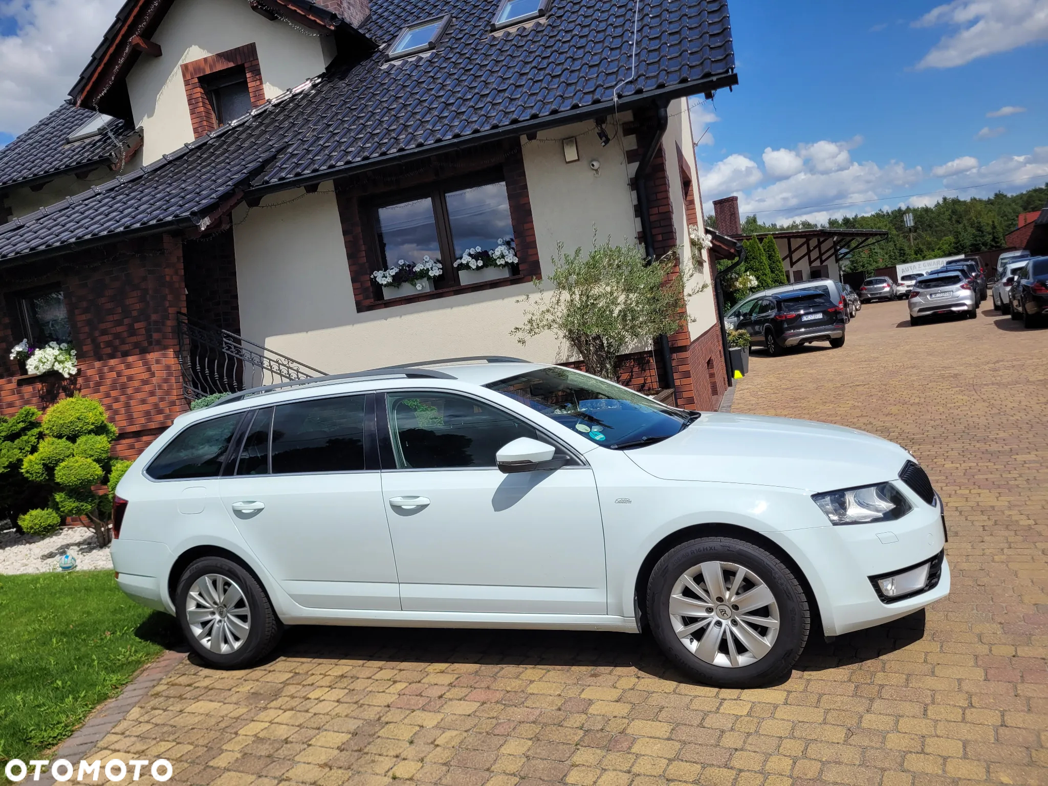 Skoda Octavia 1.6 TDI Active DSG - 5