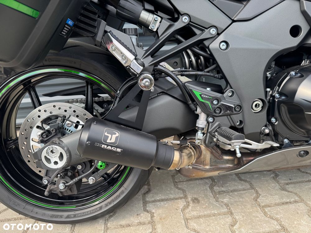 Kawasaki Ninja 1000 SX - 24