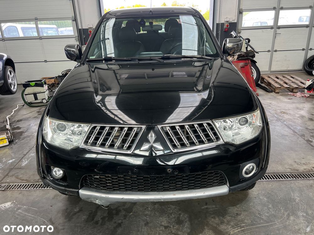 Mitsubishi L200 2.5 DID Instyle Sport - 1