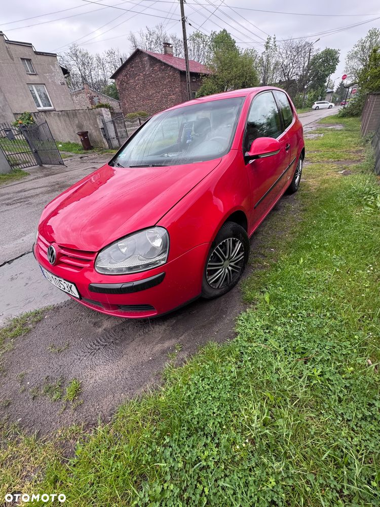 Volkswagen Golf 1.4 FSI Trendline - 4