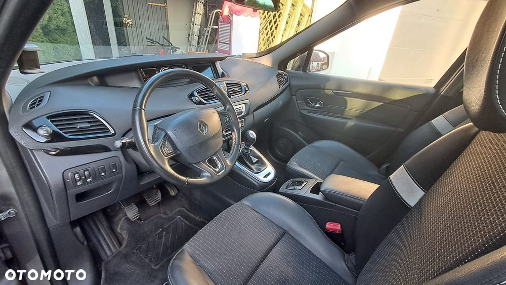 Renault Scenic 1.5 dCi Life - 7