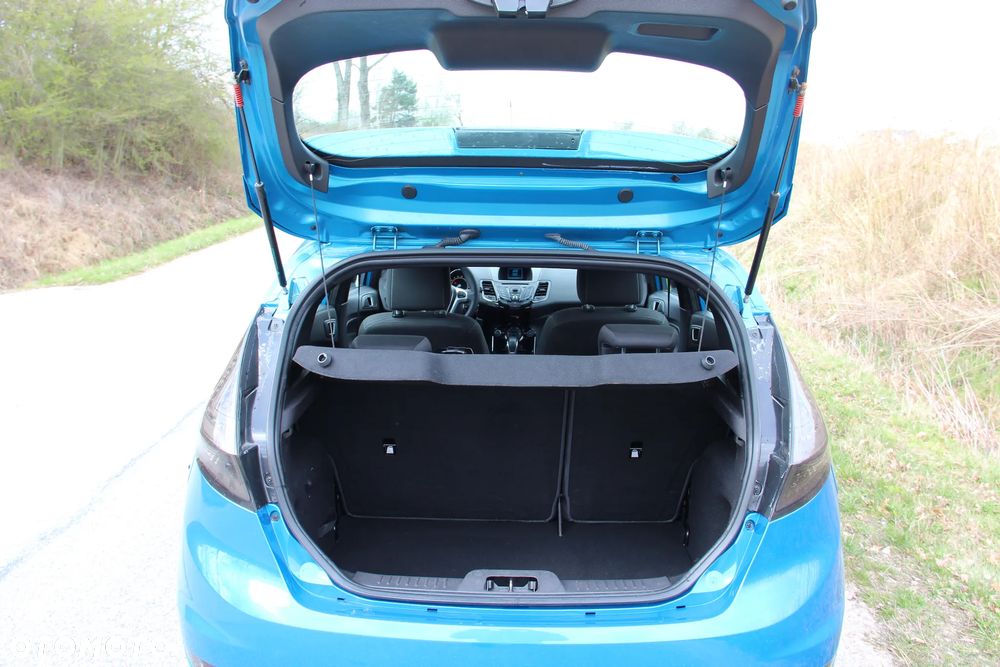 Ford Fiesta 1.6 Ti-VCT Titanium - 29