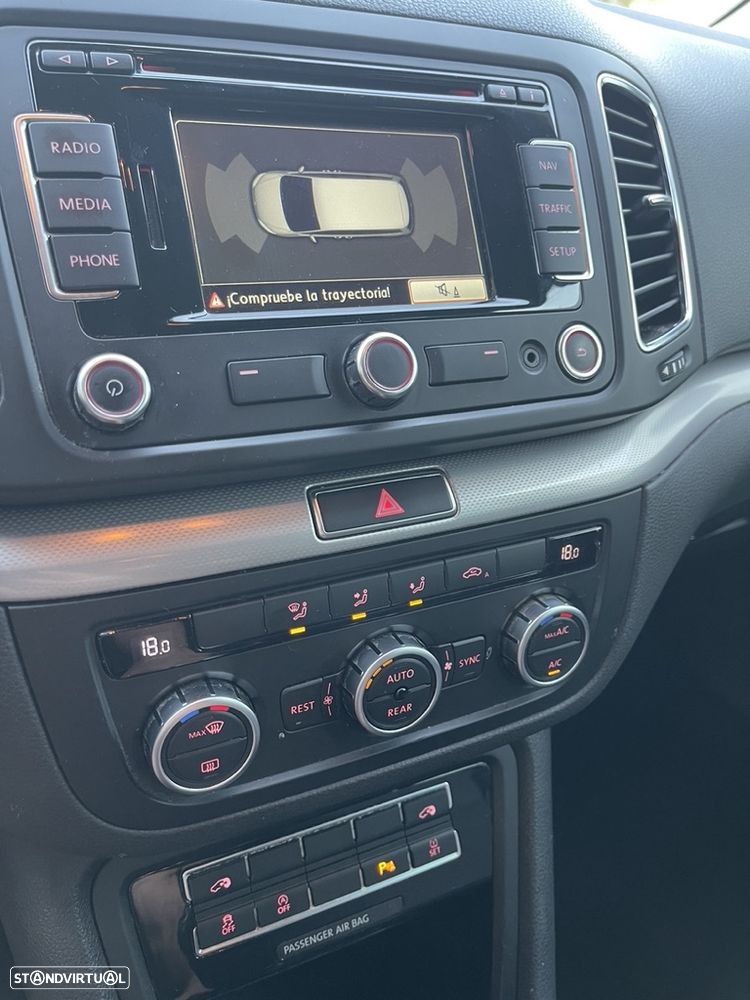 VW Sharan - 9