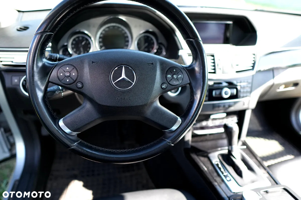 Mercedes-Benz Klasa E - 5