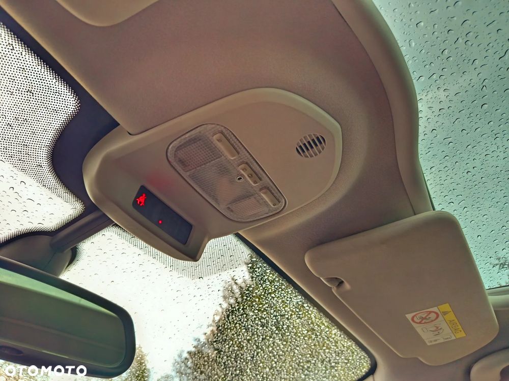 Peugeot 3008 BlueHDi 120 Stop & Start Allure - 23