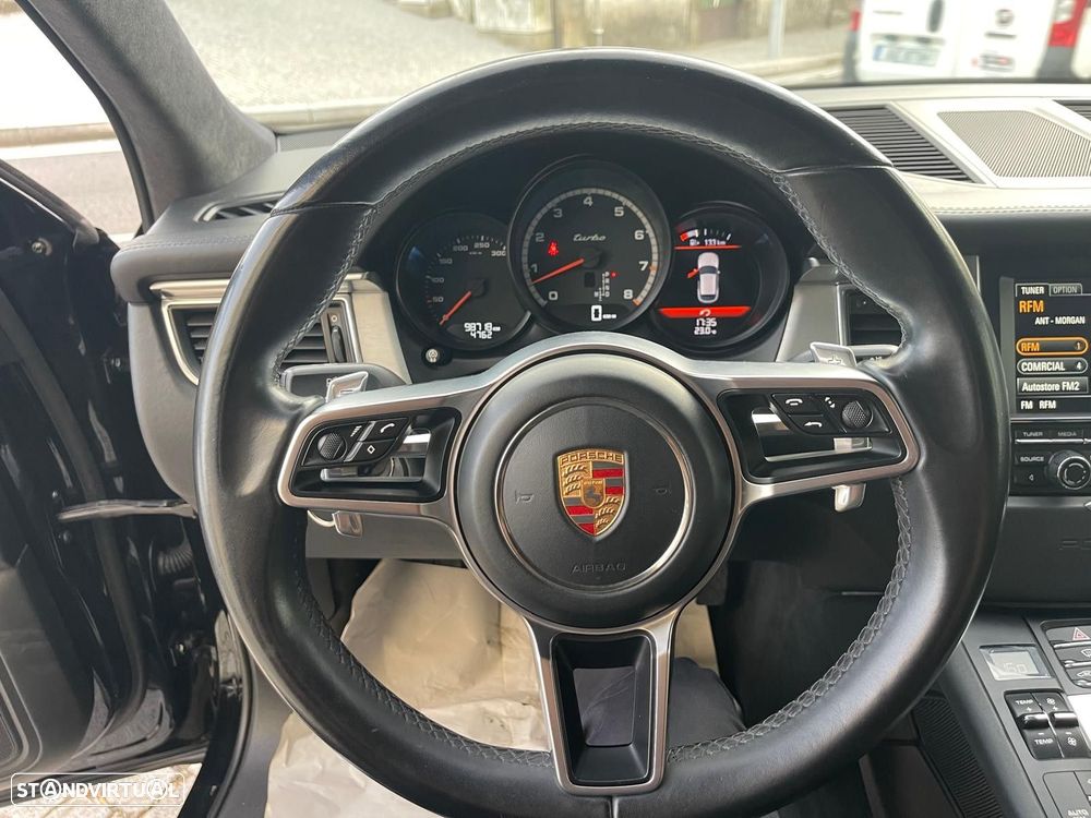 Porsche Macan Turbo PDK - 15