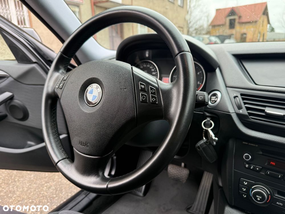 BMW X1 sDrive18d - 25