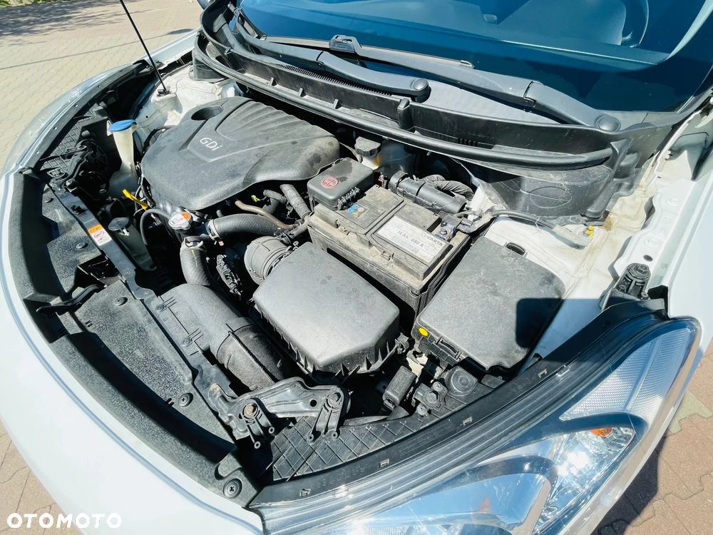 Hyundai i30 blue 1.6 GDI YES Gold - 32