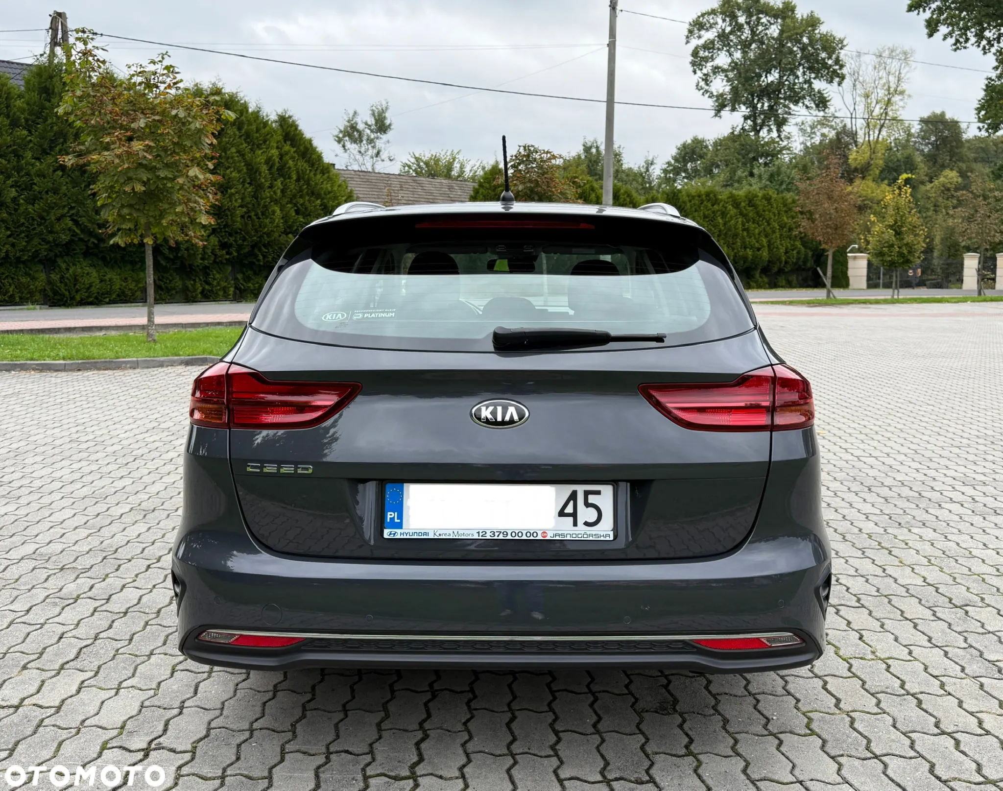 Kia Ceed 1.6 CRDi SCR M - 6