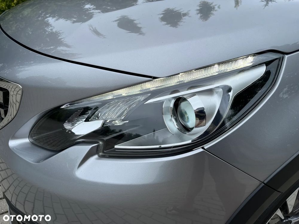 Peugeot 2008 1.6 BlueHDi Allure - 28