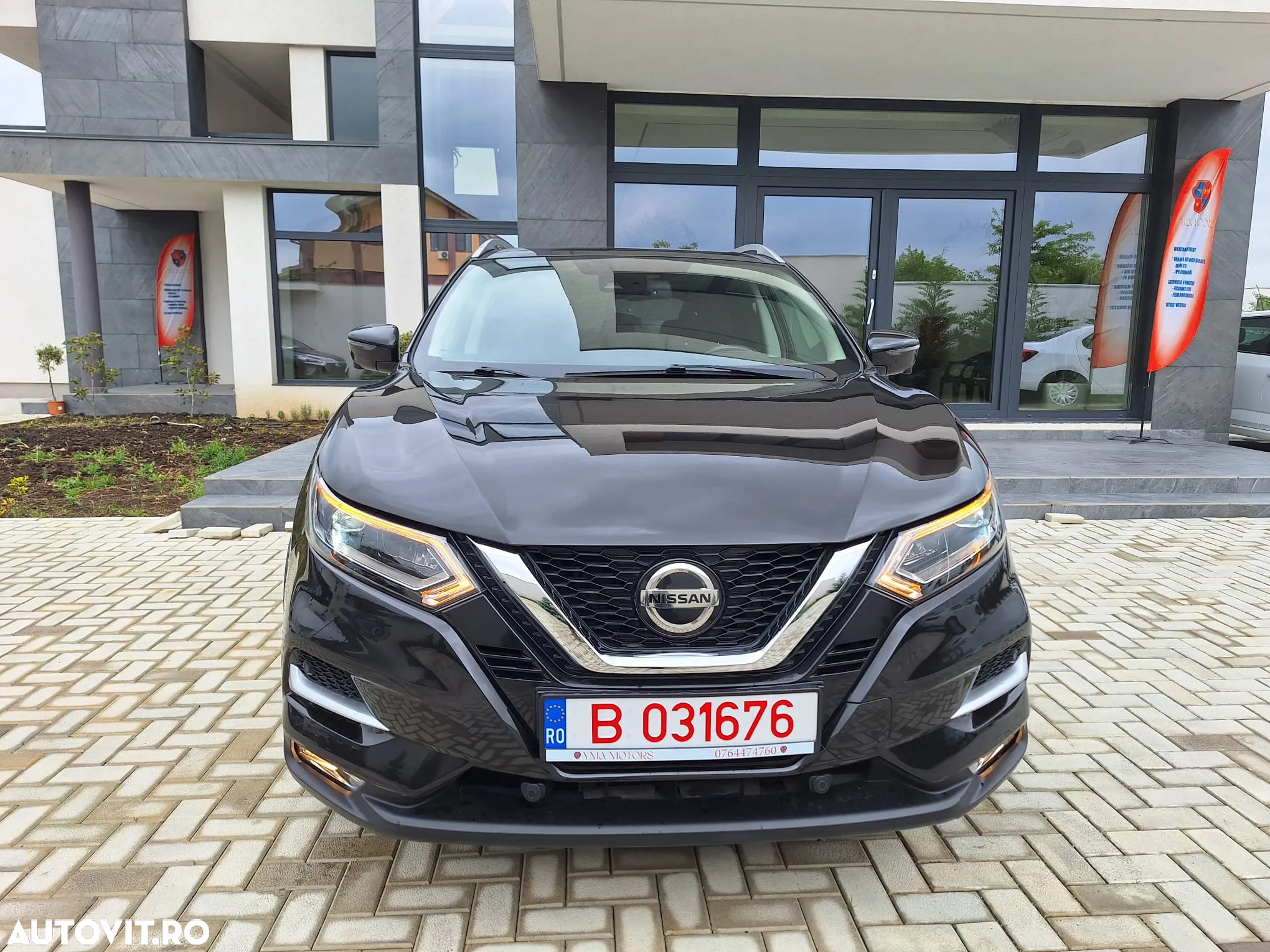 Nissan Qashqai 1.3 DIG-T N-CONNECTA - 3