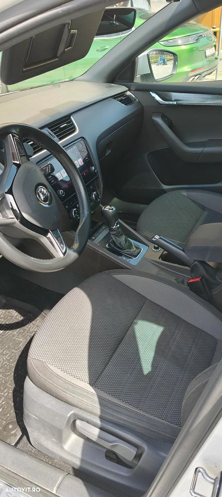 Skoda Octavia 2.0 TSI DSG 4x4 Scout - 8