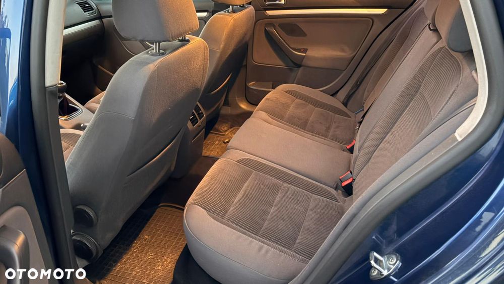 Volkswagen Golf 1.4 TSI Comfortline - 5