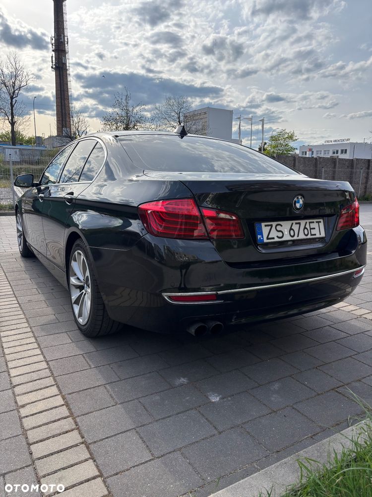 BMW Seria 5 520d xDrive Luxury Line - 18