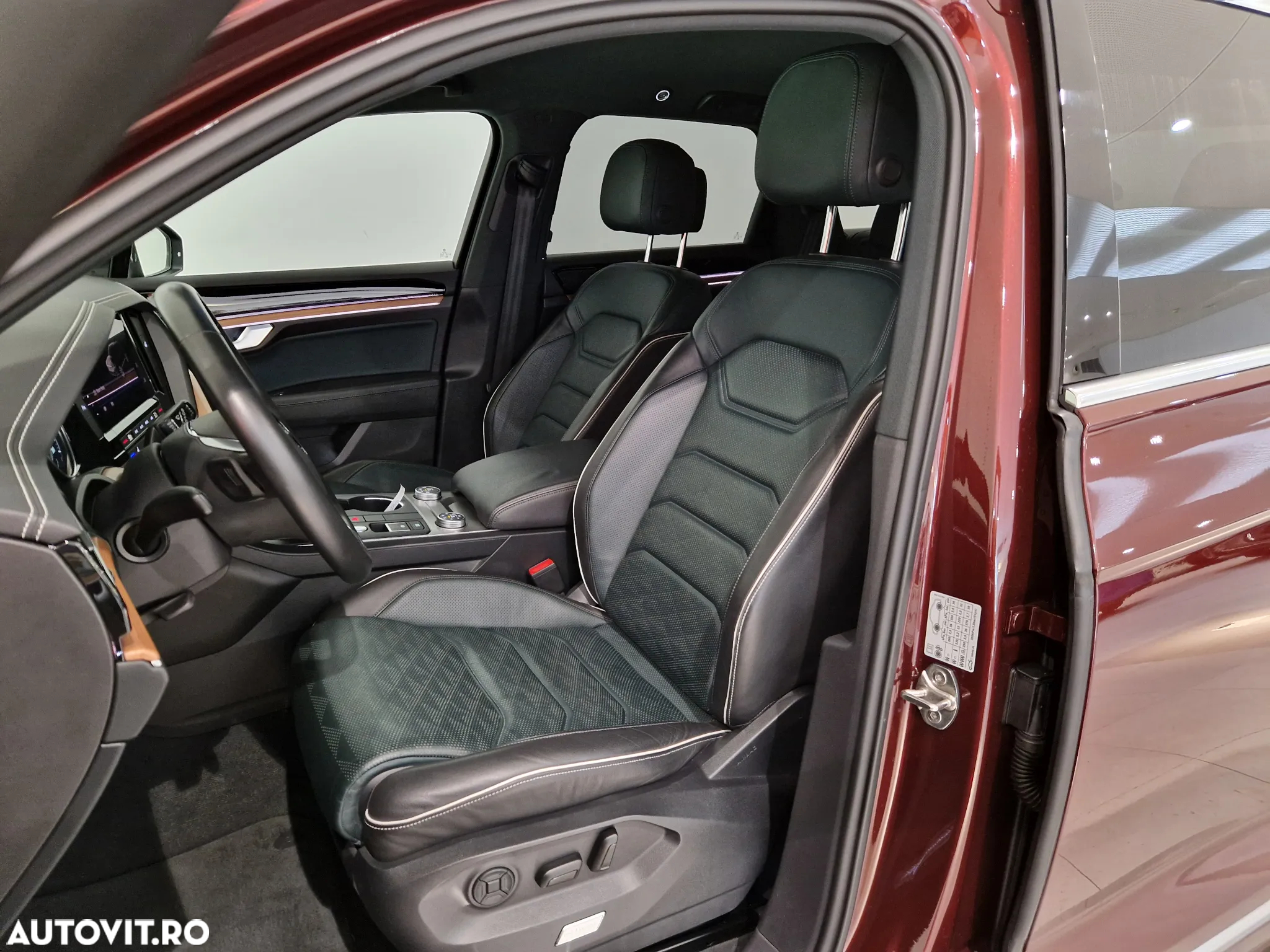 Volkswagen Touareg 3.0 V6 TDI 4Motion DPF Automatik - 11