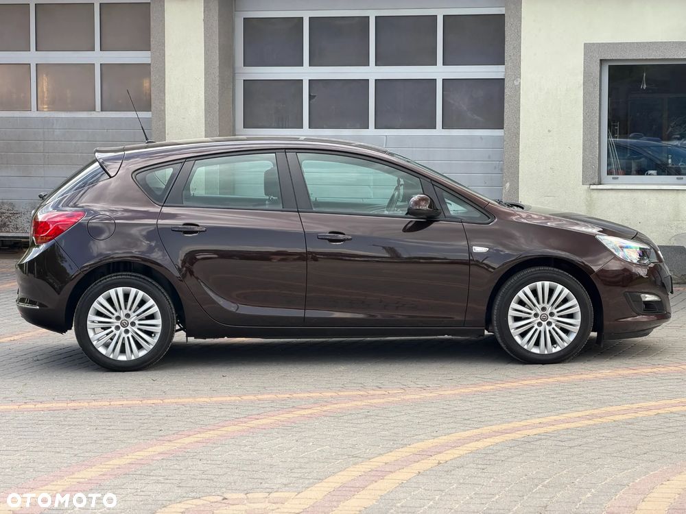 Opel Astra 1.6 Cosmo - 14