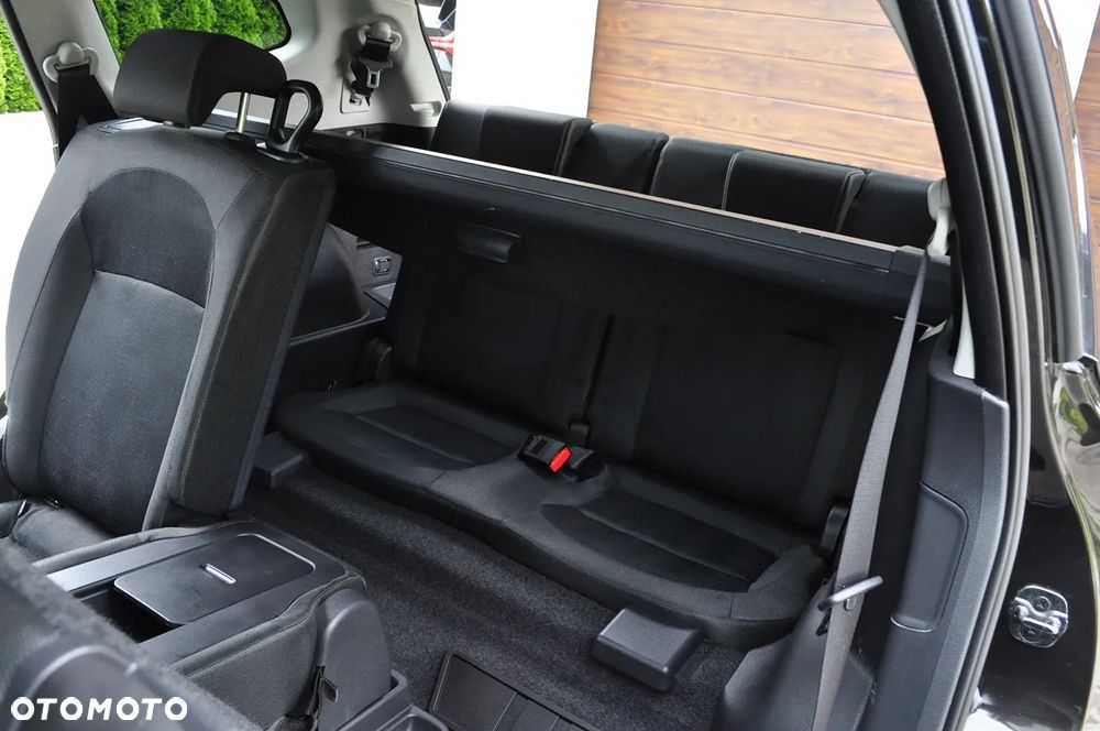 Nissan Qashqai+2 2.0 I-Way - 11
