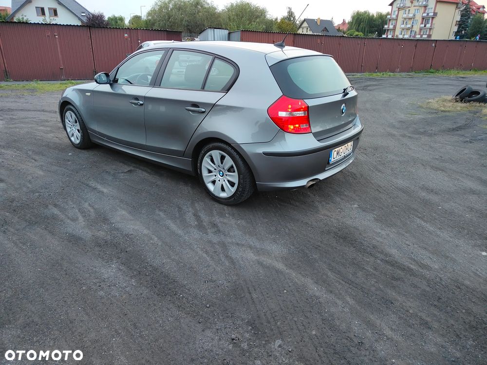 BMW Seria 1 116i - 2
