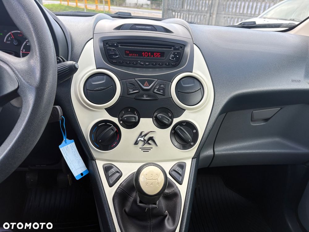 Ford KA - 30