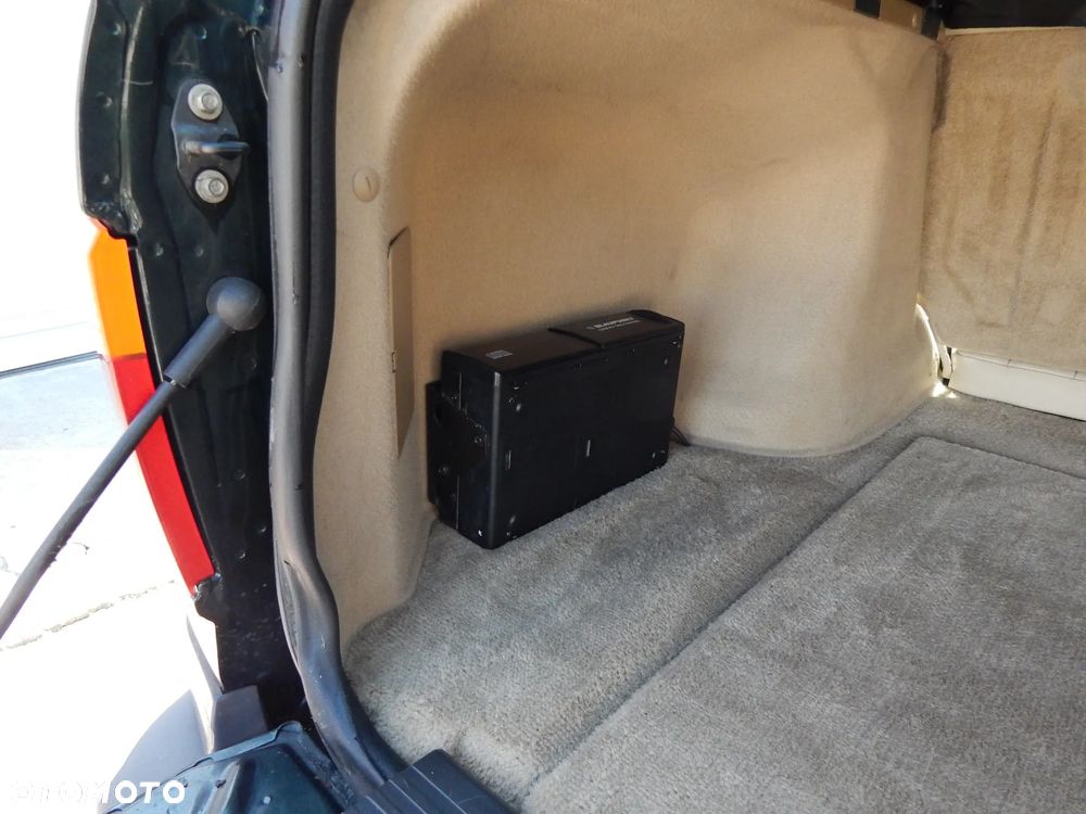 Land Rover Range Rover - 14